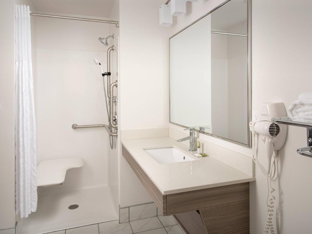 Woodspring Suites Seattle 투퀼라 외부 사진